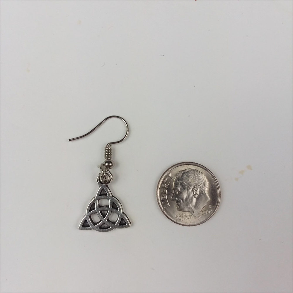 Tibetan Silver Celtic Trinity Knot Earrings 2pcs - Picture 2 of 3